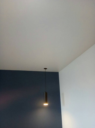 Besiūlė įtempiamų lubų sistema KRAAB 3.0