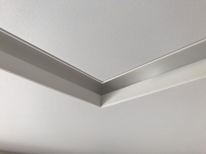 Nišų linijų sistema SLOTT