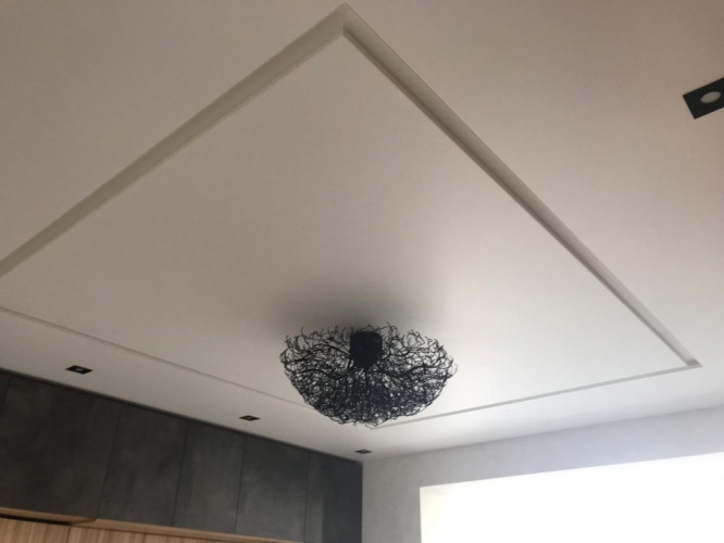 Nišų linijų sistema SLOTT